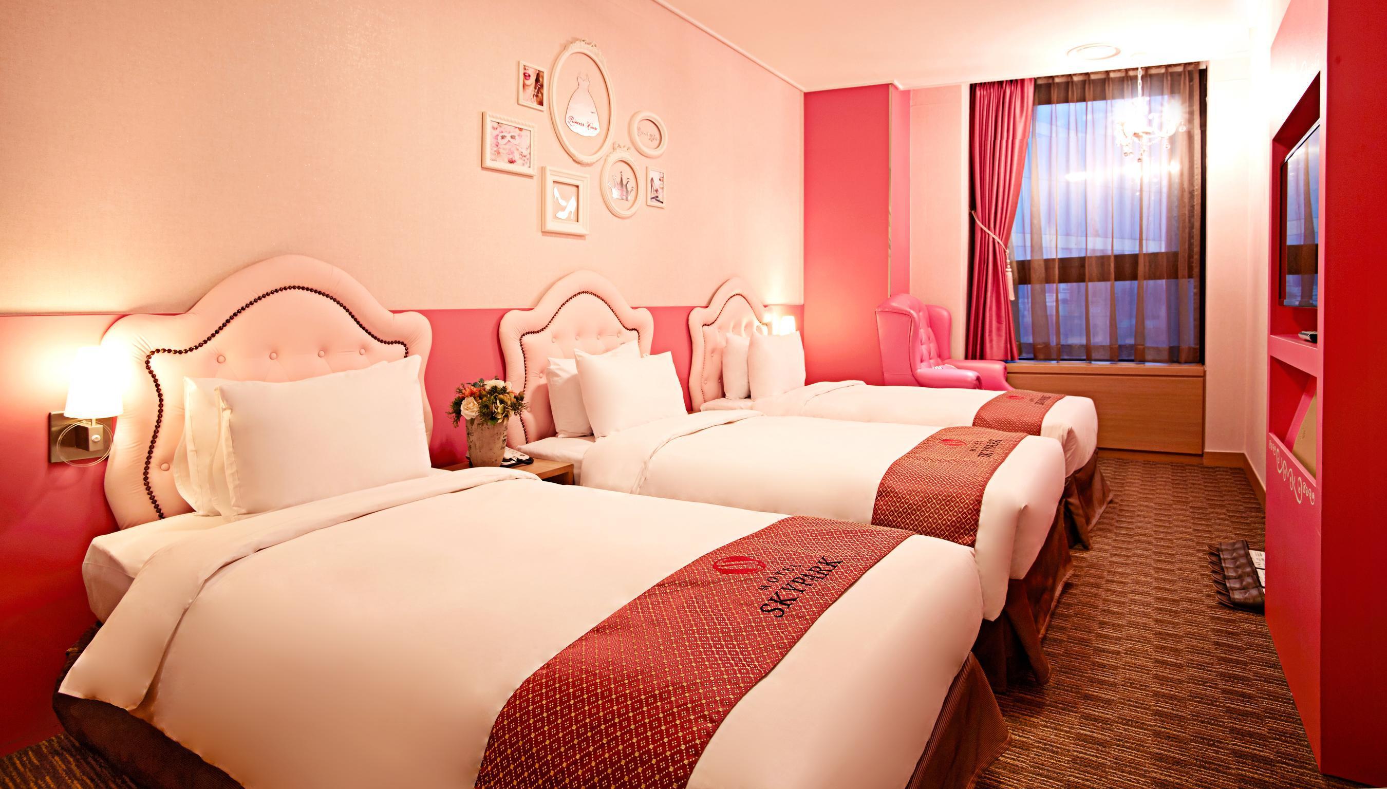 Skypark Myeongdong Hotel