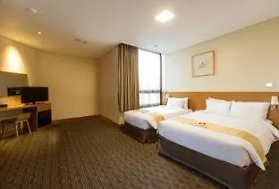 Hotel Skypark Central Myeongdong Seoul Exterior photo